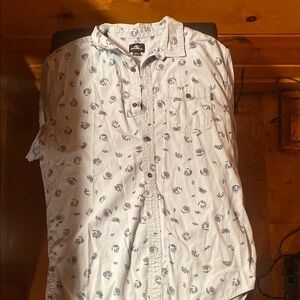 Tommy Bahama White and Blue Leaf Print Shirt